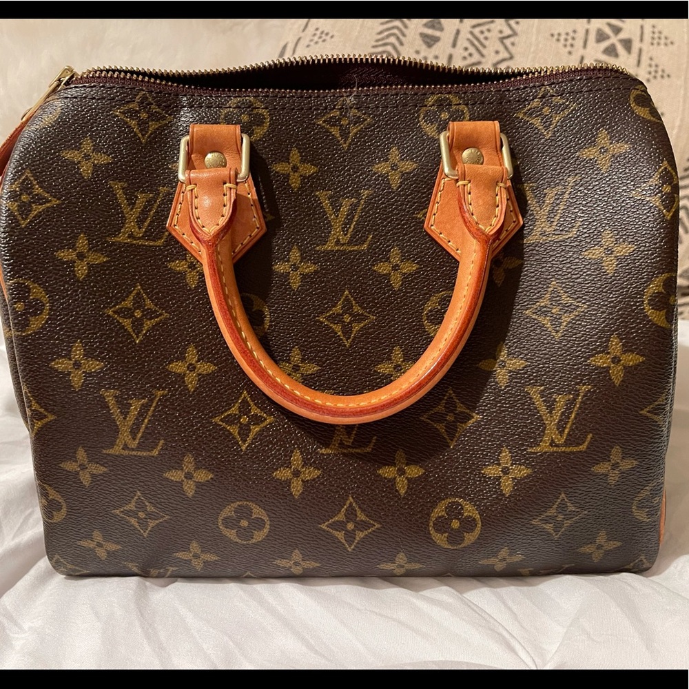 VINTAGE LOUIS VUITTON SPEEDY 25 MONOGRAM